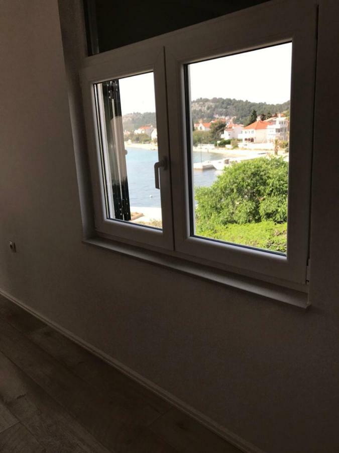 Relaxing Whole Top Floor Apartment By The Sea Zaboric Esterno foto