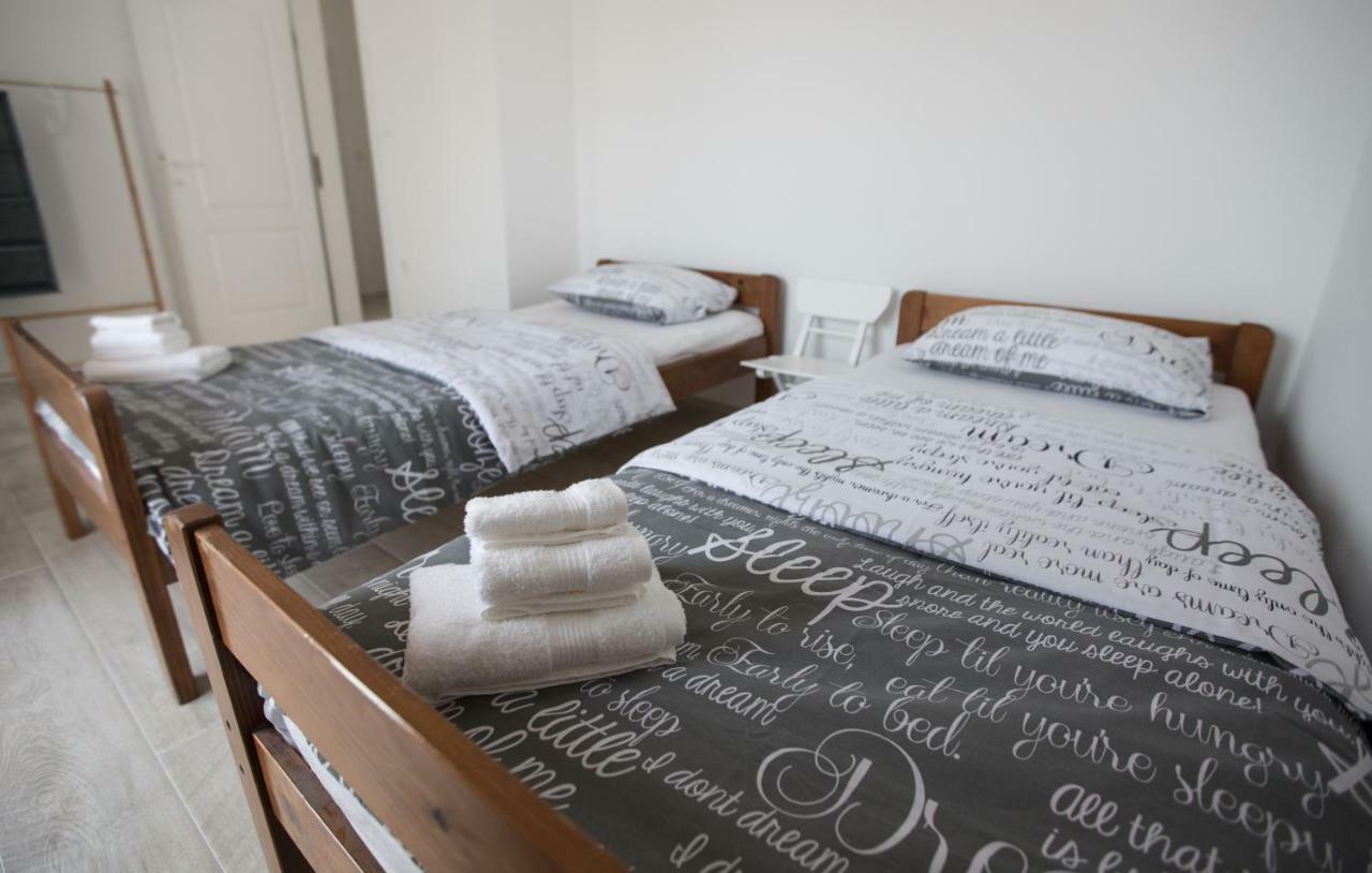 Relaxing Whole Top Floor Apartment By The Sea Zaboric Esterno foto
