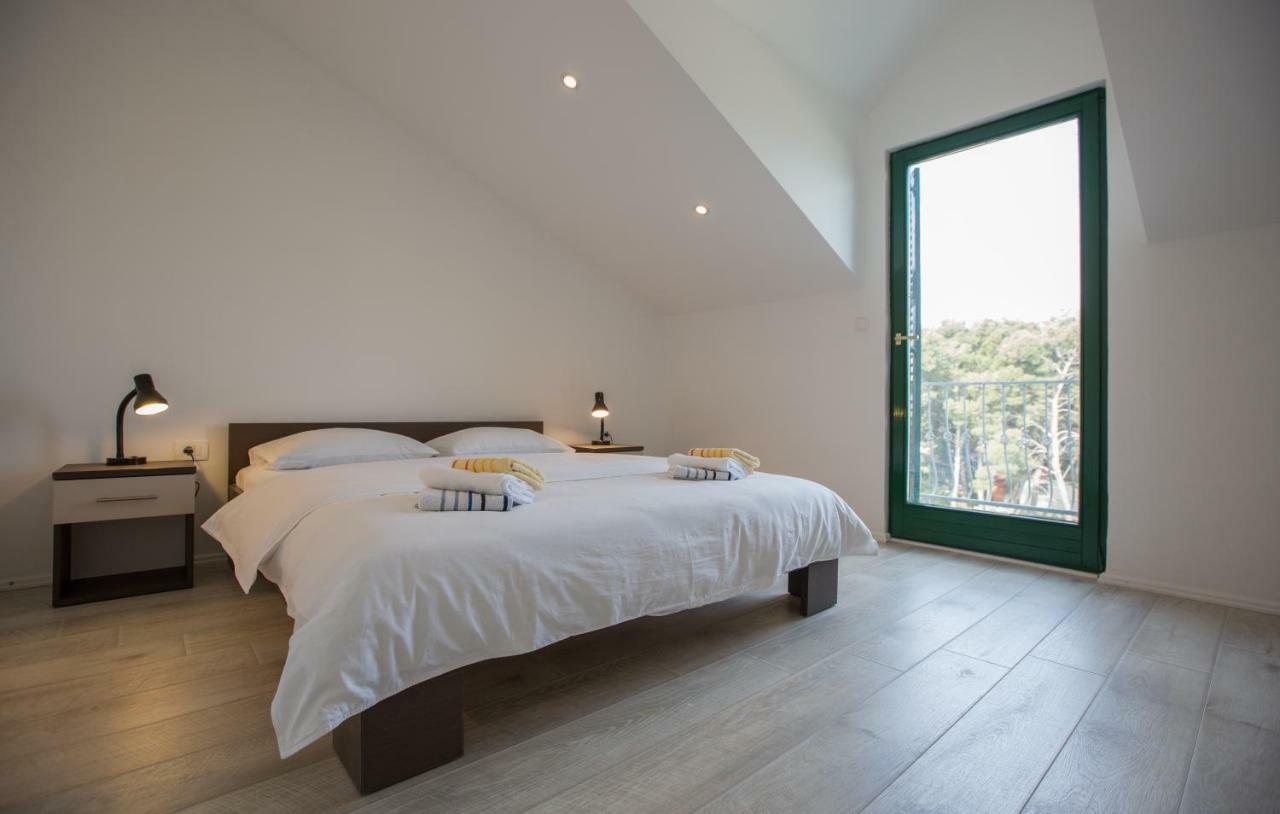 Relaxing Whole Top Floor Apartment By The Sea Zaboric Esterno foto