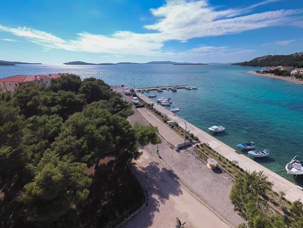 Relaxing Whole Top Floor Apartment By The Sea Zaboric Esterno foto